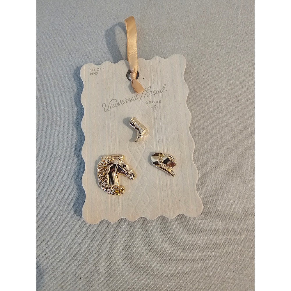 Universal Thread Set Of 3 Pins Gold Western Horse Boot Hat Set